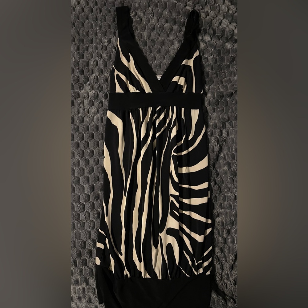 Body central dress for going out. Great condition. Smoke free home. Size small.